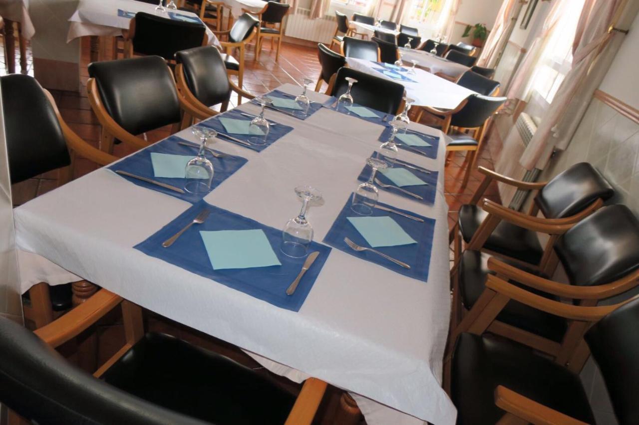 Hostal Jaufil Zújar Buitenkant foto